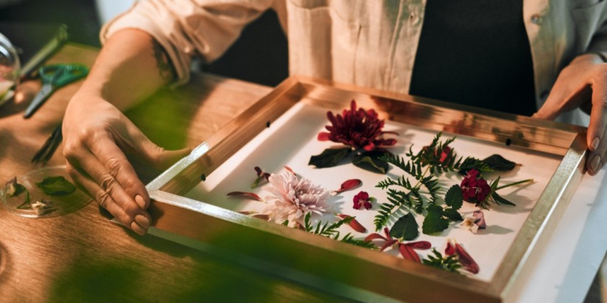 Bridal Bouquet Flower Pressing – Turn Your Wedding Flowers into Art