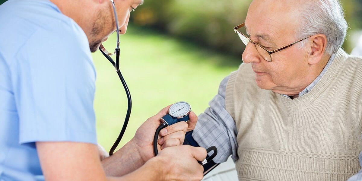 Tired of Clinic Crowds? Try Full Body Checkup at Home in Dubai