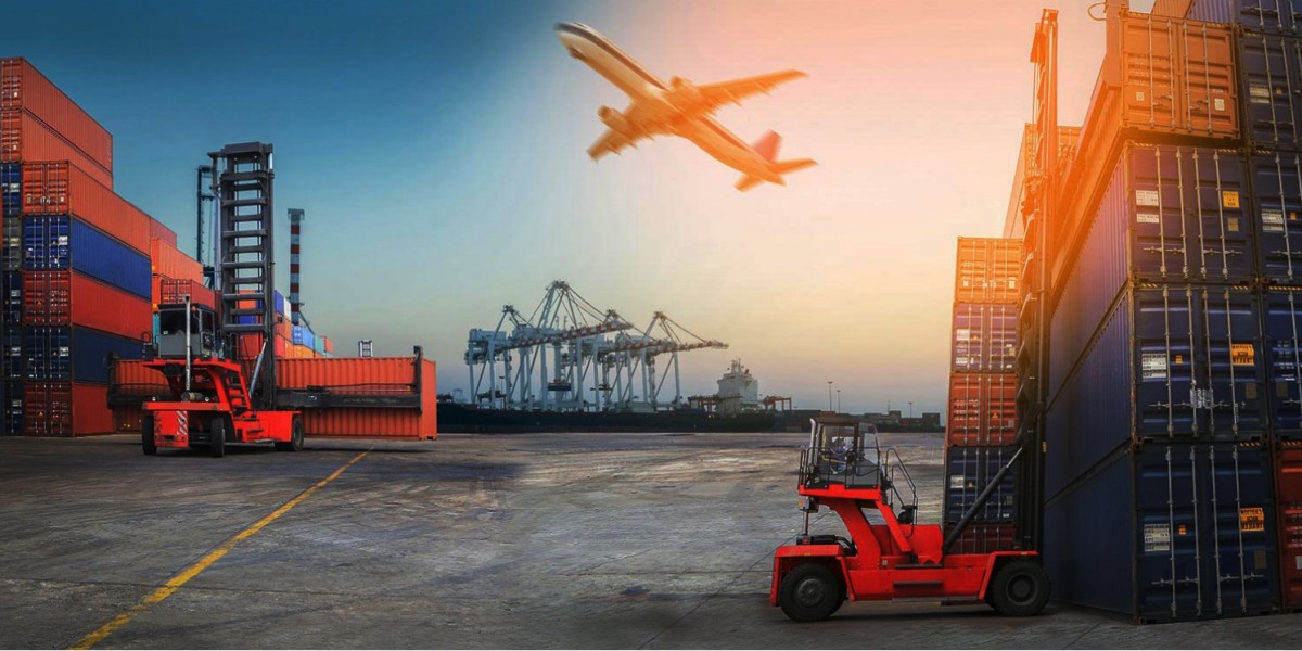 Digital Platforms and Their Role in Modernizing the Freight Forwarding Market Ecosystem