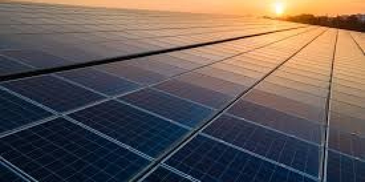 Solar Photovoltaic Installations Market Development: Progress, Drivers, and Future Prospects