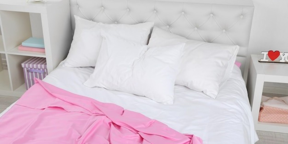 Homemade Quilts and Bed Sheets with Duvet Cover for Cozy Living