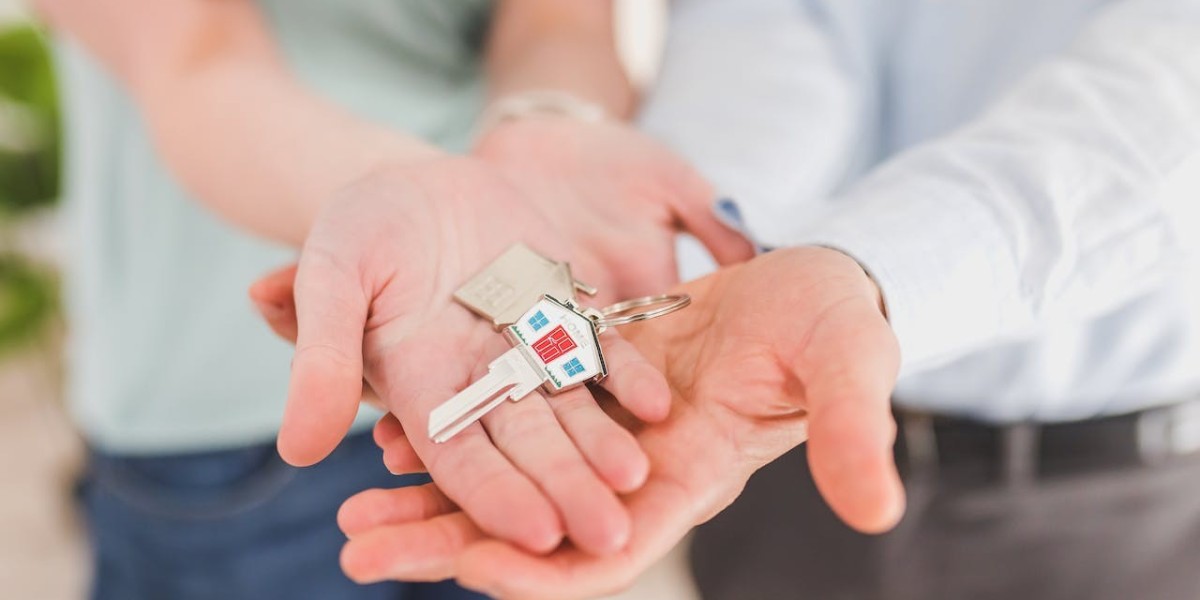 Professional House Watch Services – Protect Your Property with A&J