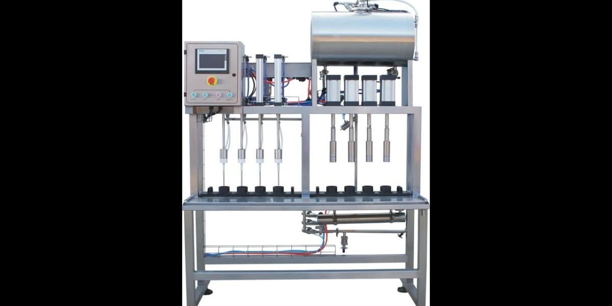 Beverage Fillers Machine Market: Examining trends, drivers, challenges, and future growth opportunities in packaging tec