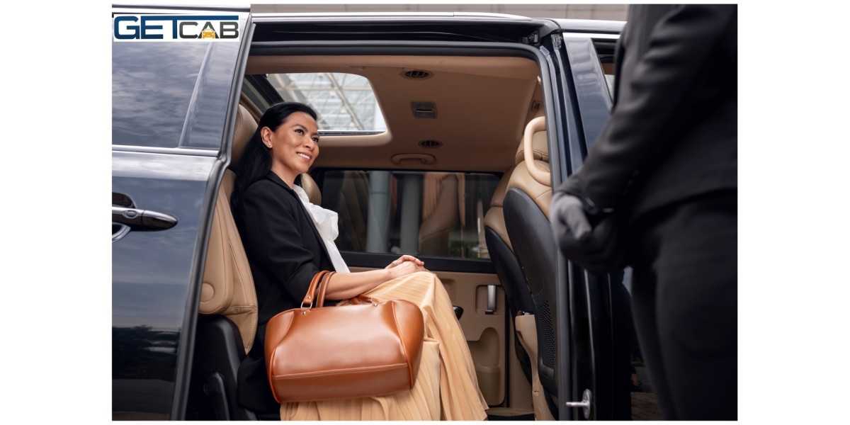 Reliable Manchester Airport Taxi – Your Ride, Your Way | GetCab.uk