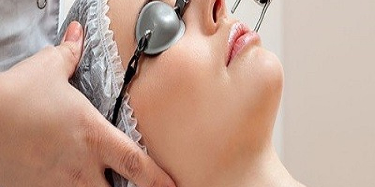Is PICO Laser More Effective Than CO2 Laser in Islamabad?