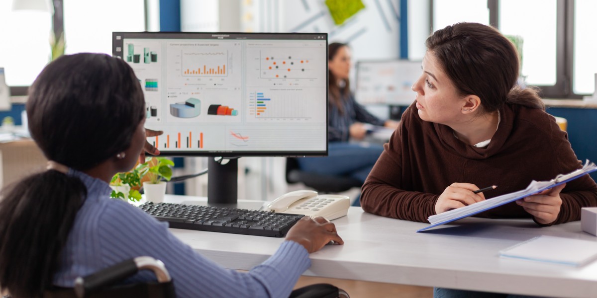 Unlock a Future in Data: The Complete Guide to Taking a Data Analyst Course in Chandigarh