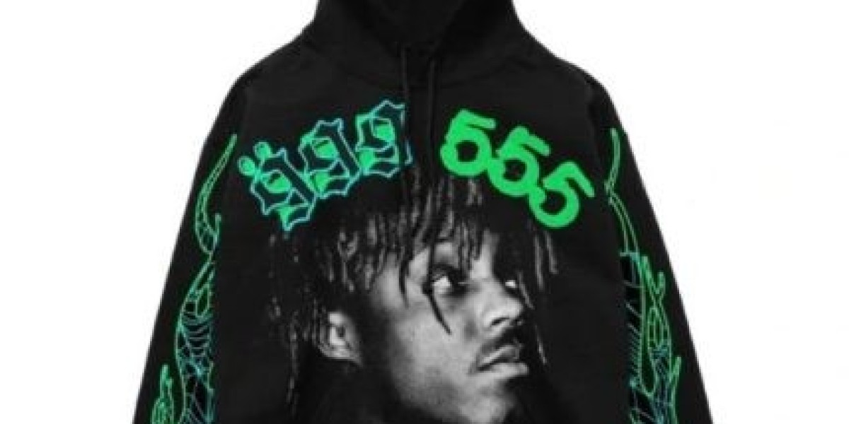 The Sp5der Hoodie: Streetwear’s New Icon