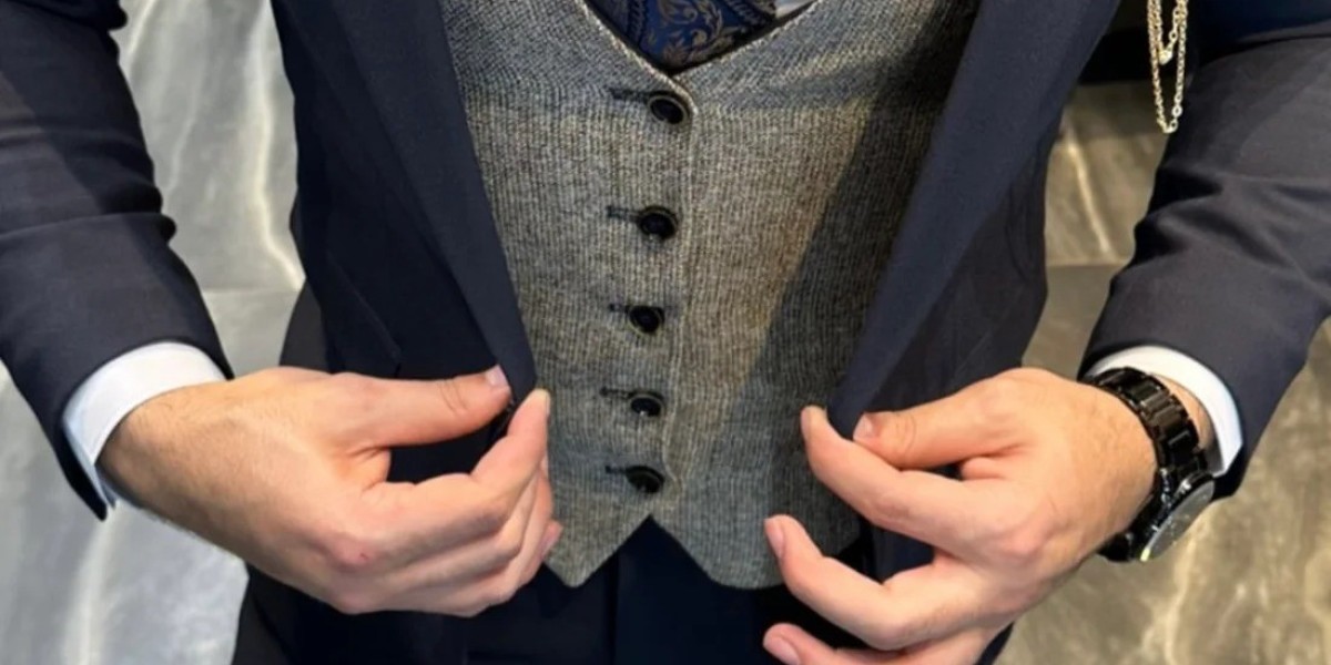 The Power of Tailoring – What Celebrity Men Suits Can Teach You About Style