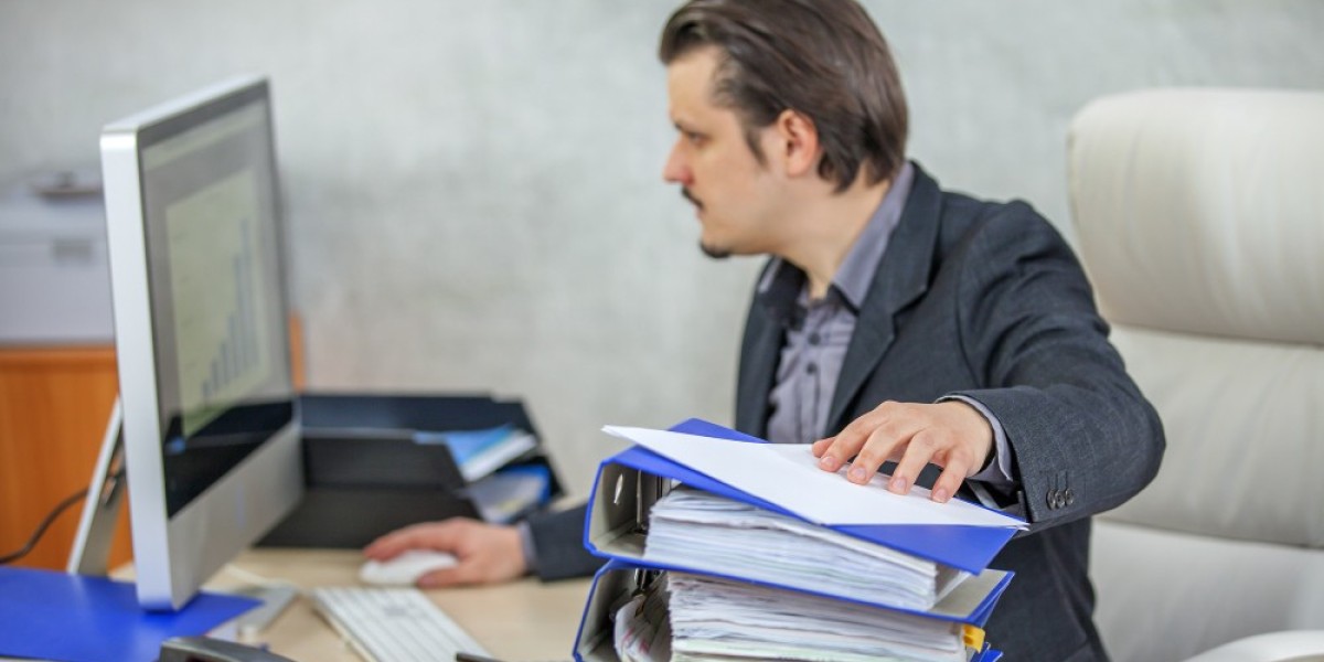 Is Managing Your Finances Taking Too Much Time? Could Outsourced Bookkeeping Be the Fix?