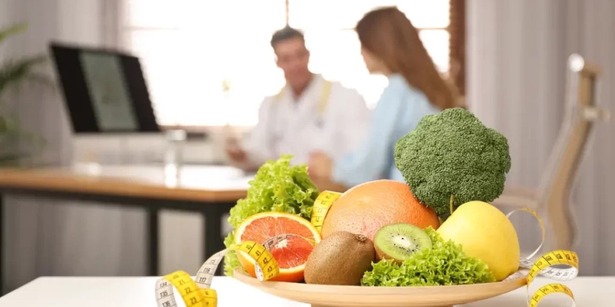 Discover Safe Detox Solutions with a Nutritionist & Dietitian
