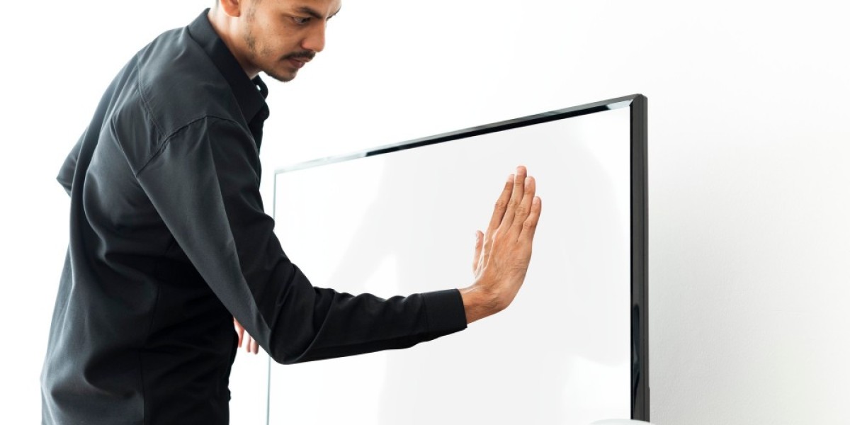 The Interactive Whiteboard Market: Transforming Classrooms and Conference Rooms Worldwide