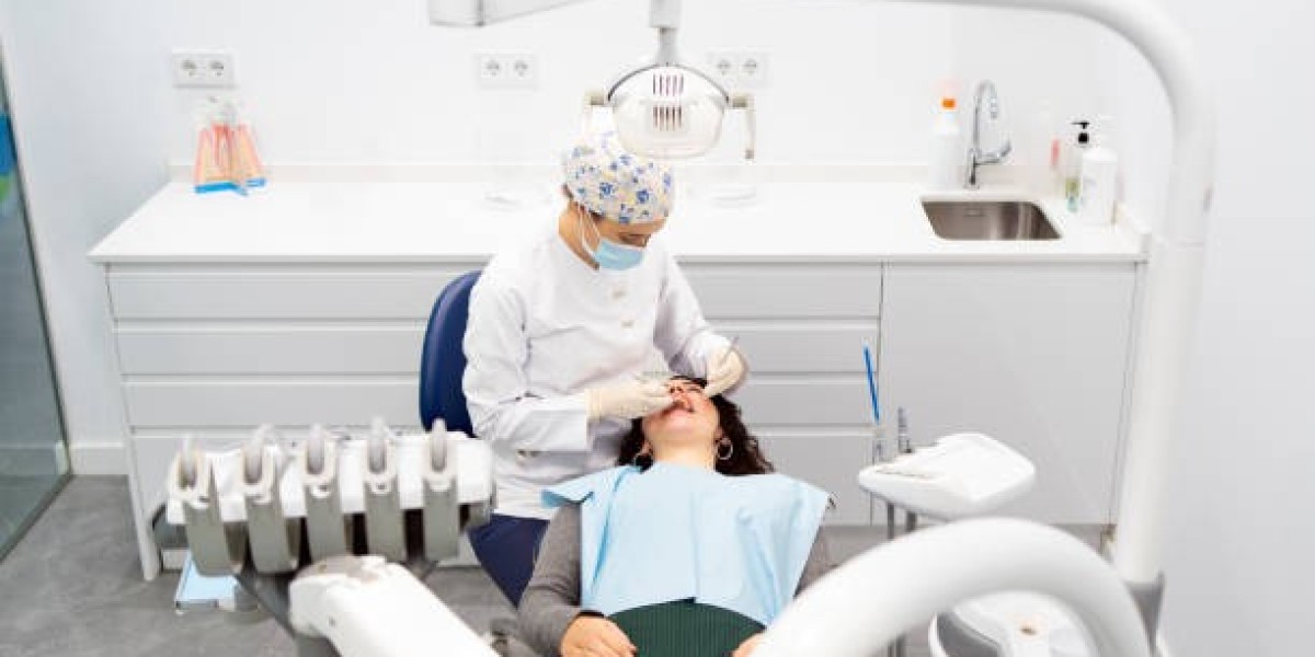 Dentist in Riyadh – Crafting Confident Smiles Daily