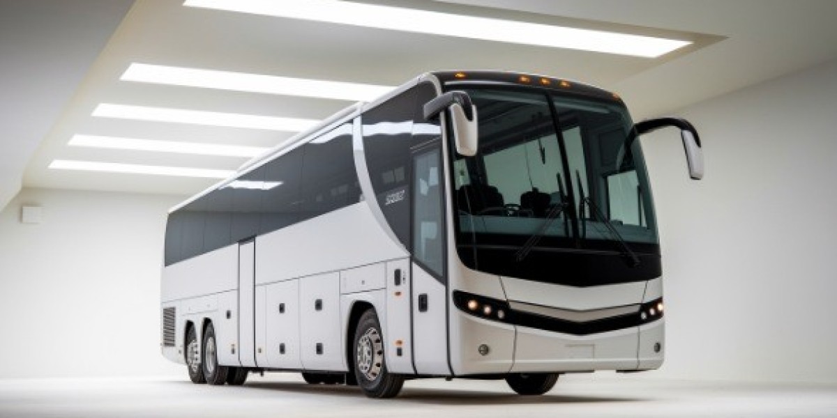 Move Groups Smoothly with a Stress-Free Shuttle Bus Rental Experience