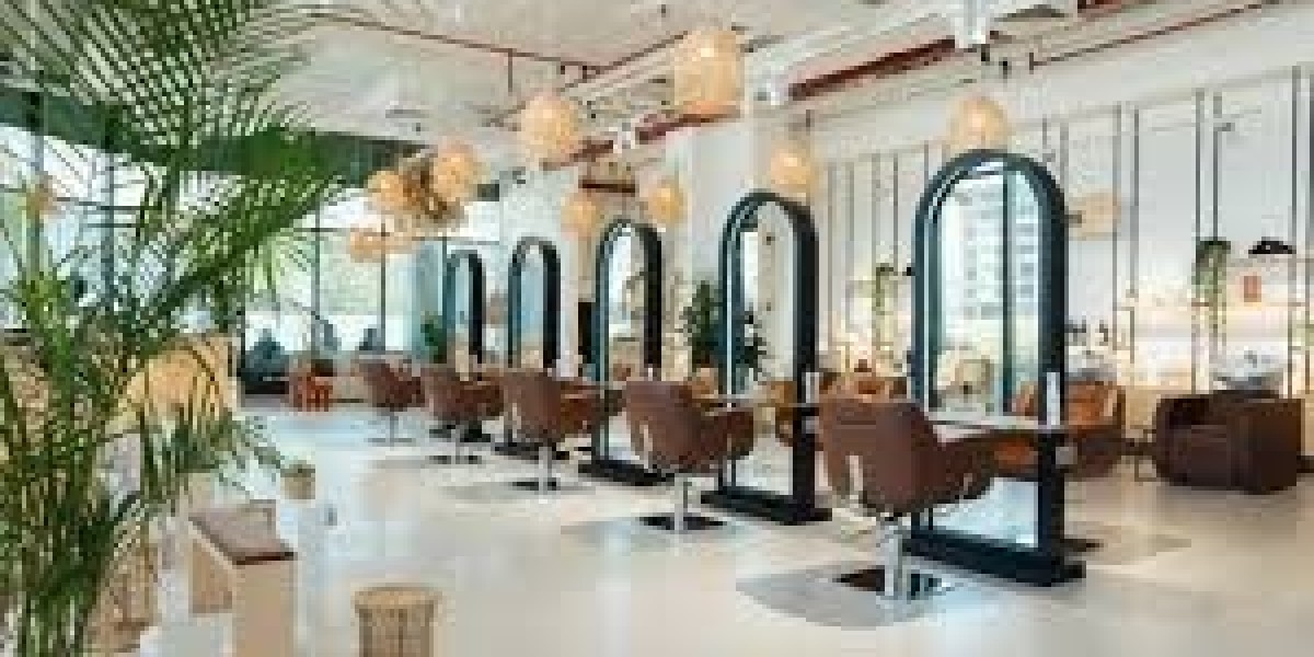 Discover the Best Eyelash Extensions and Hair Salon Services in Dubai