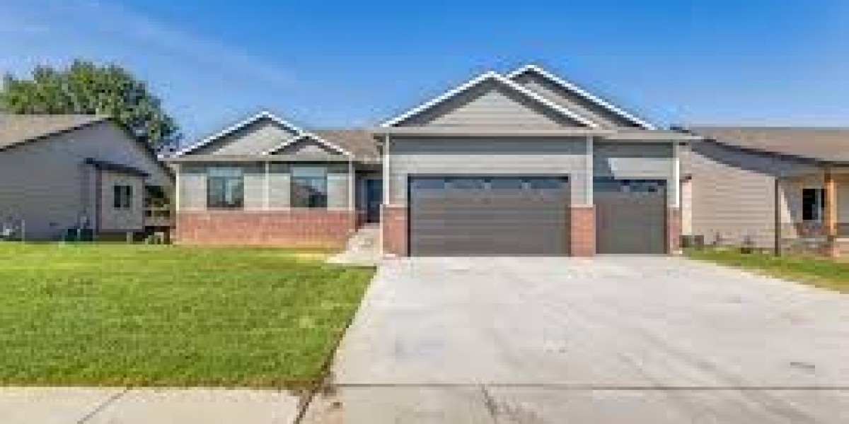 Build Your Dream Home with the Best Custom Home Builders in Wichita — Superior Homes KS