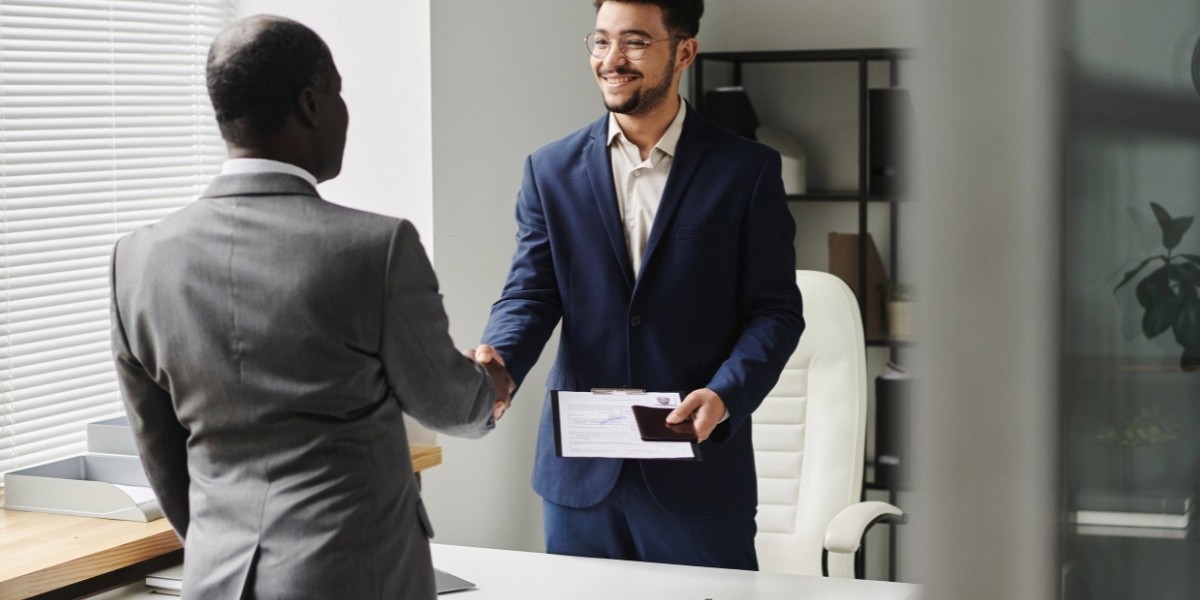 Why Hiring a Partner Visa Agent Is Worth the Investment