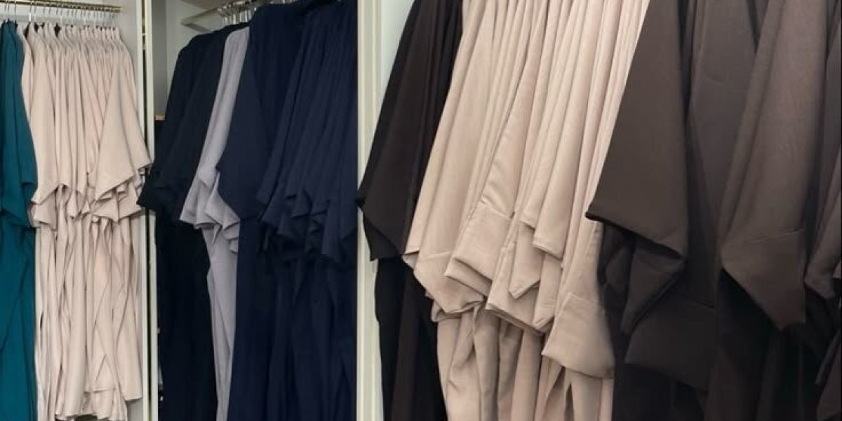Explore Elegance and Modesty with Abaya for Women Online