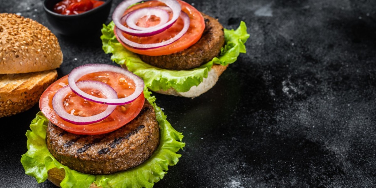 Plant-based Burger Patties Market Innovations: Texture, Taste, and Nutritional Enhancements