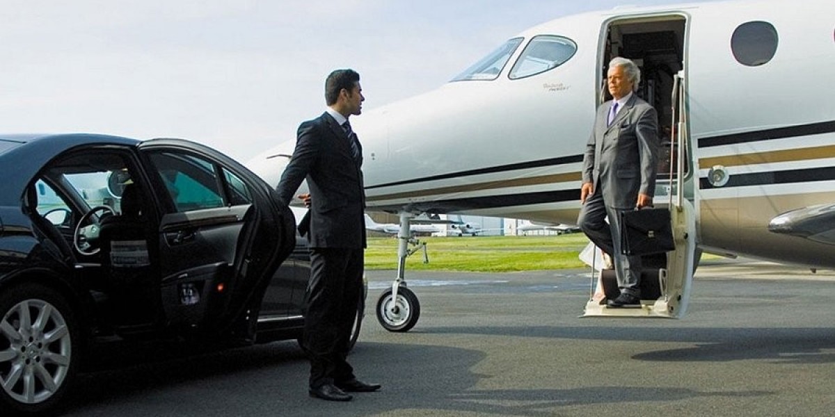 Make Your Big Day Unforgettable with Toronto's Top Wedding Limo Service