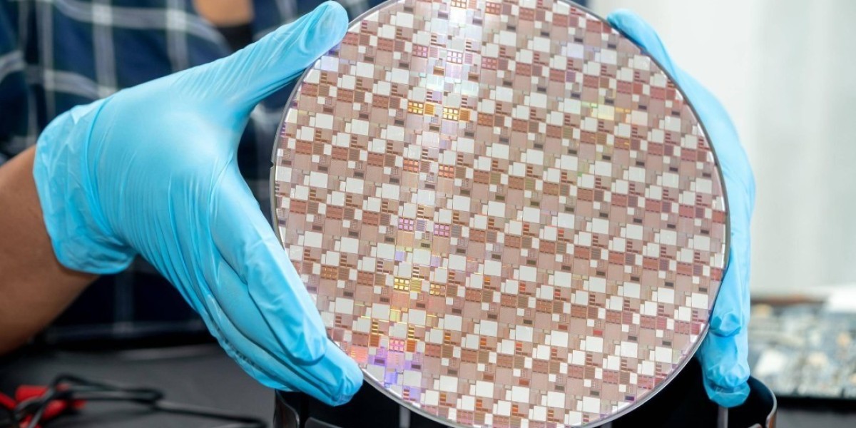 Setup Report on Silica Wafers for Semiconductors Manufacturing Plant- Detailed Process Flow and Project Economics