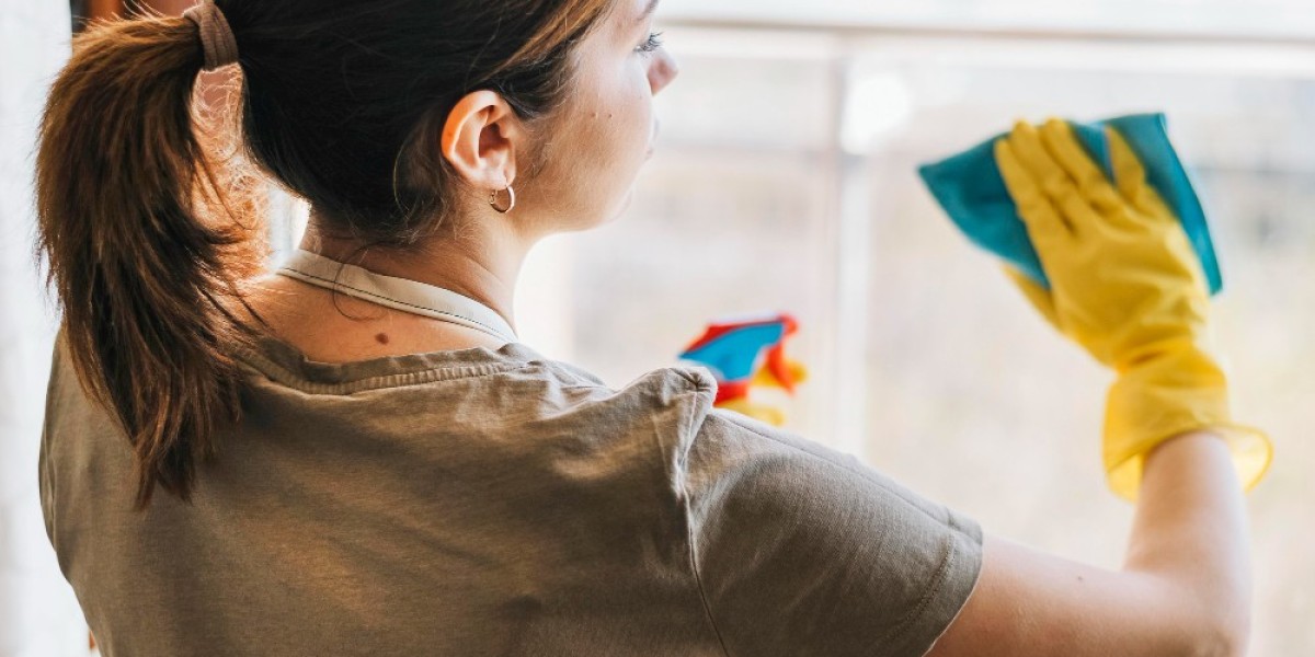 Why a Dubai Maid Agency is Your Best Bet for Spotless Homes and Offices