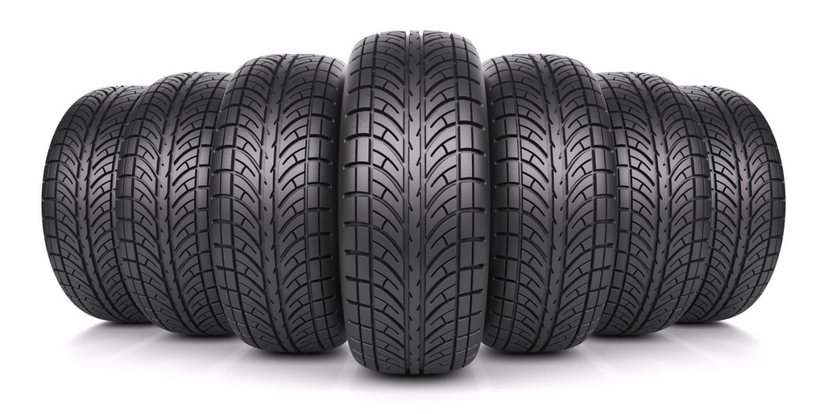 Best-Selling Toyo Tyres in UAE by Price and Size 2025