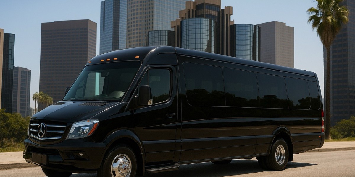 30-Passenger Minibus or 50-Seater Charter Bus: Best Options for Sporting Events in Denver