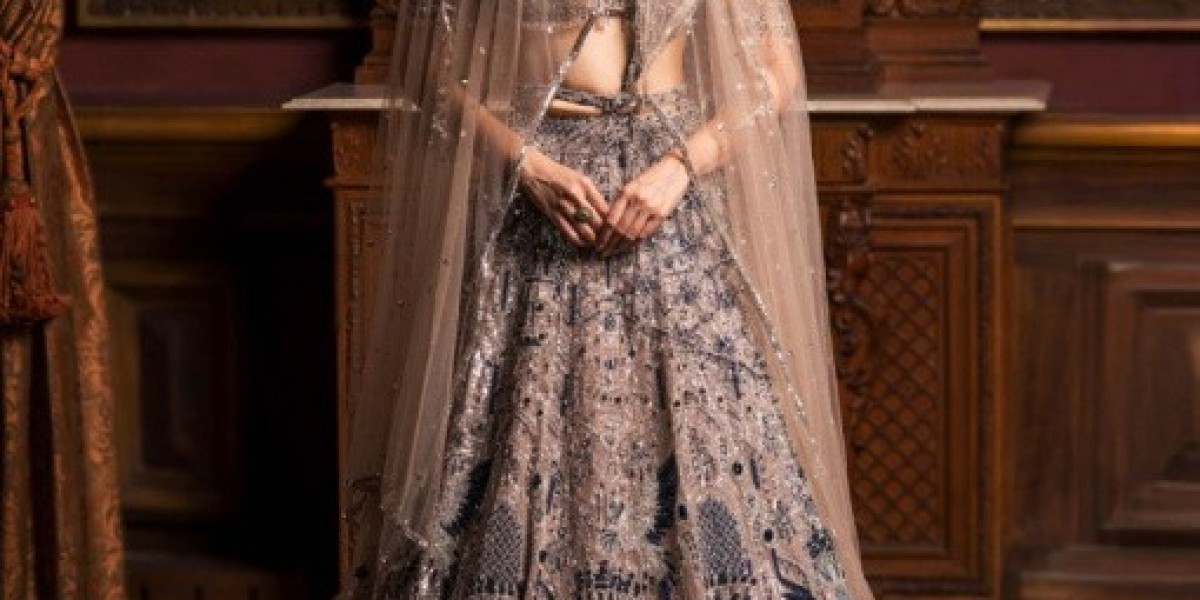Bridal Lehenga for Women: Unveil Elegance with Falguni Shane Peacock