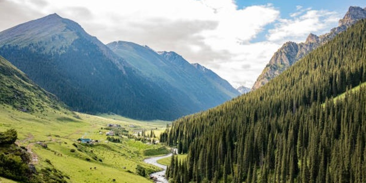Top Experiences in Bishkek: The Capital of Kyrgyzstan