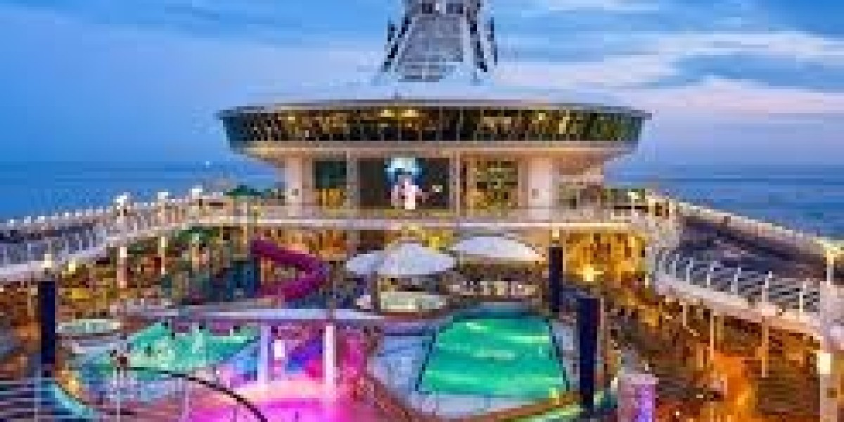"The Ultimate Hawaii Cruise Experience: Destinations, Deals & Tips"