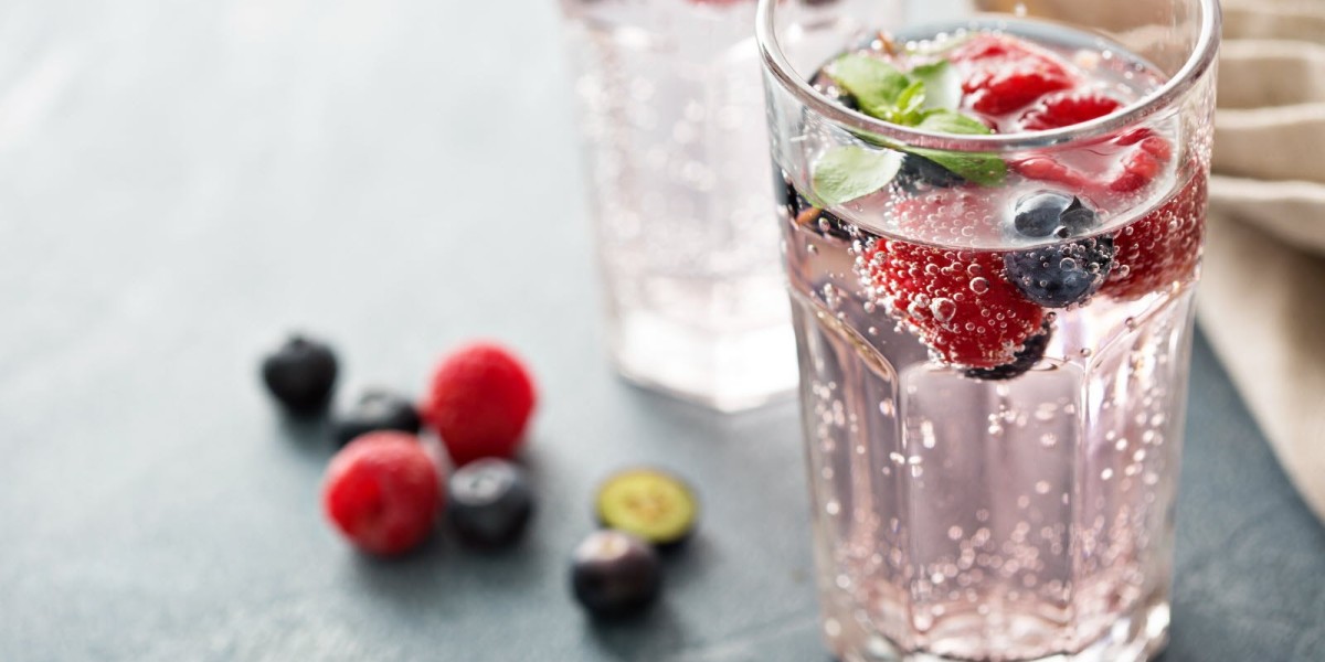 Sparkling Water Market Expansion in the Middle East & Africa: Growing Affinity for Functional Beverages