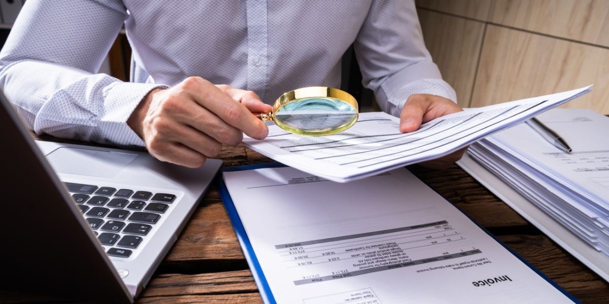 Top Signs Your Company Needs a Corporate Fraud Investigation