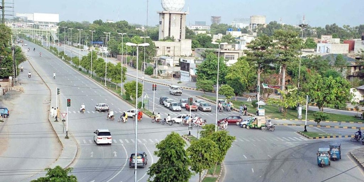 Why Jail Road Real Estate is Booming in Lahore Punjab