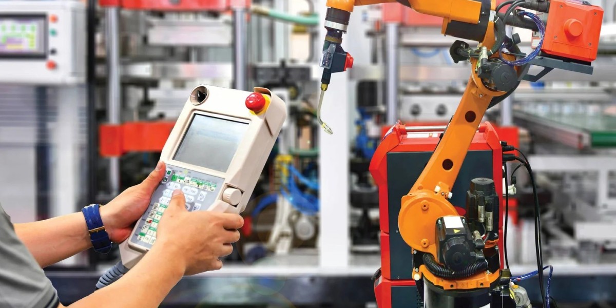 Will Additive Manufacturing Replace Traditional Manufacturing or Complement It