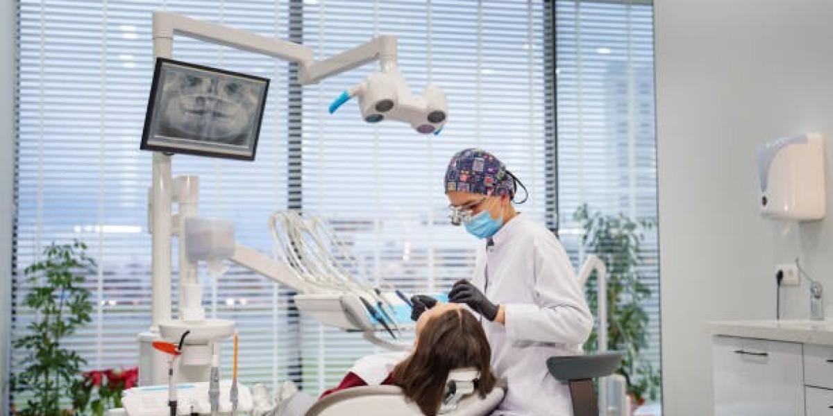Comprehensive Dental Care at a Dental Clinic in Riyadh