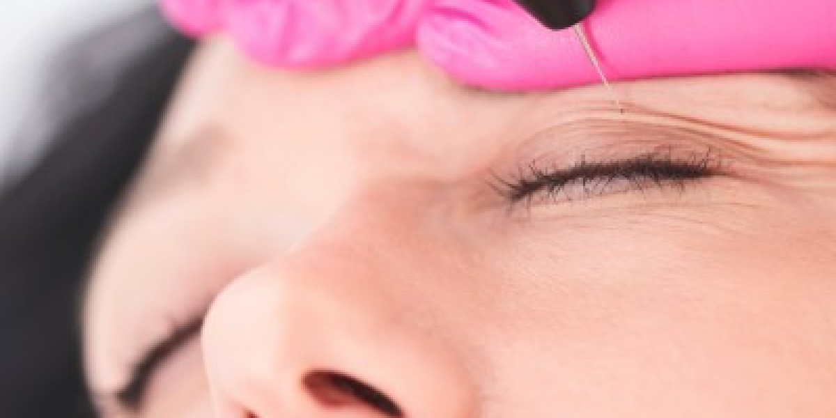 What Causes Eye Bags and How to Treat Them