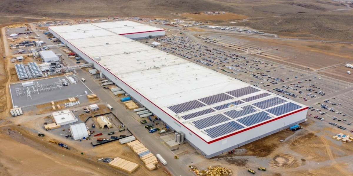 Prefeasibility Report on a Gigafactory Manufacturing Plant Project Cost and Expenses