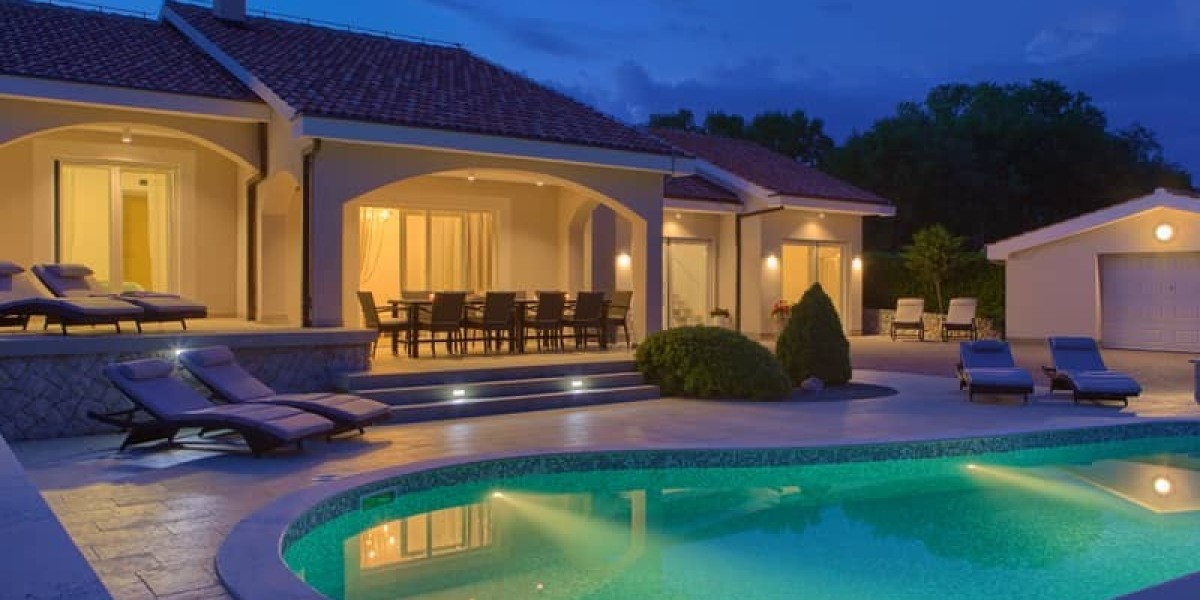 Luxurious Villa Gardena – Heated Pool & Elegant Stay on Krk Island