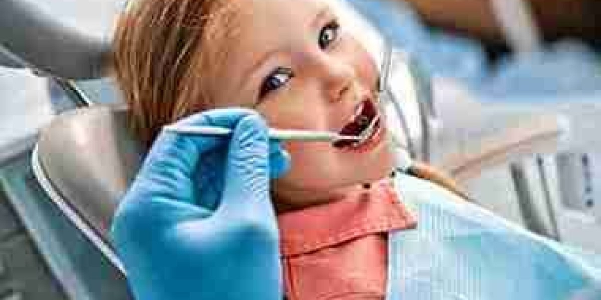 Safe Solutions to Help Babies Through Teething Trouble