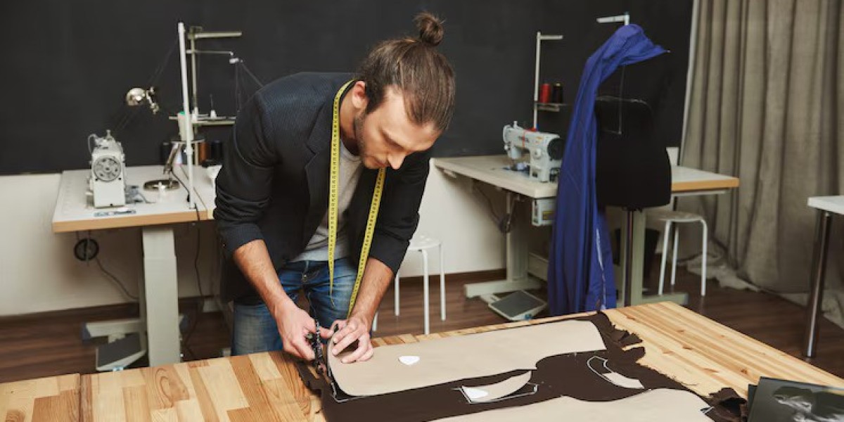 Start a Design Career with B Design Course in Delhi?