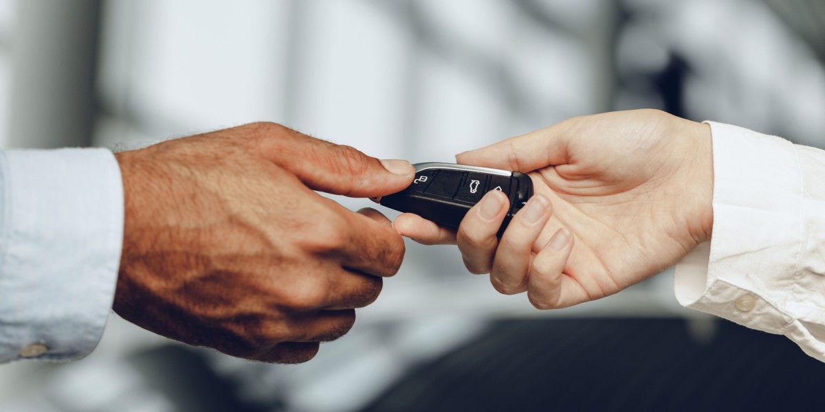 15 Up-And-Coming Key Replacement Near Me Bloggers You Need To Check Out