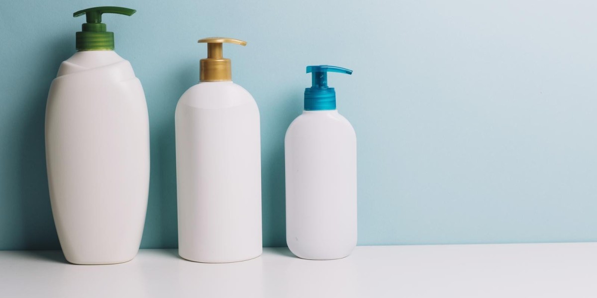 Medicated Shampoo Market Scope Expands With Rising Scalp Issues, Product Innovation, and Global Demand