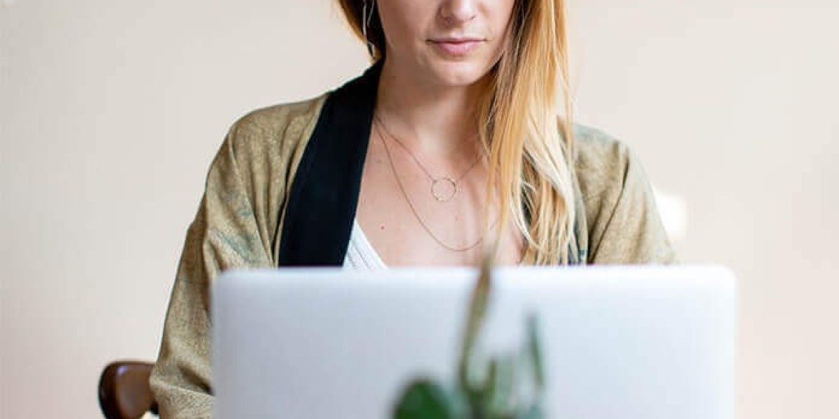 Pay Someone to Do My Online Course? Here's How Online Help Keeps You Safe
