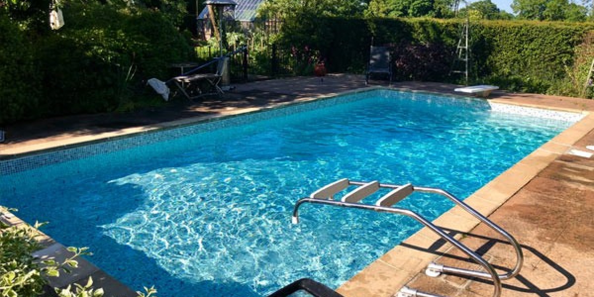 Reliable Swimming Pool Maintenance Services Aylesbury