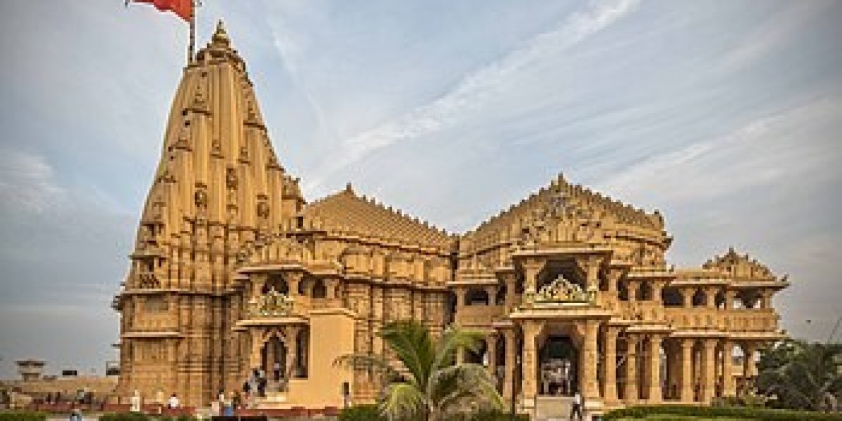 Rajkot to Somnath Cab