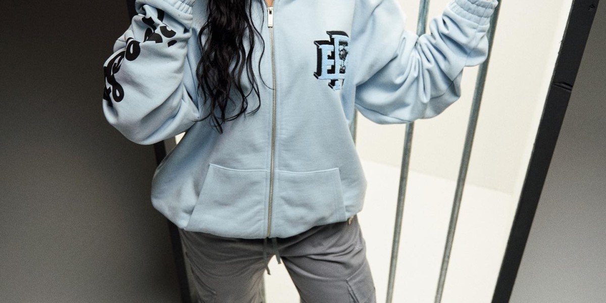 Ere Studios Hoodie: Where Minimalist Design Meets Elevated Comfort