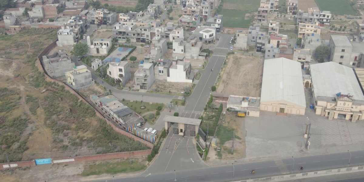 Top 5 Areas to Buy a 3 Marla Plot for Sale in Lahore in 2025 – Prices, Pros & Investment Insights