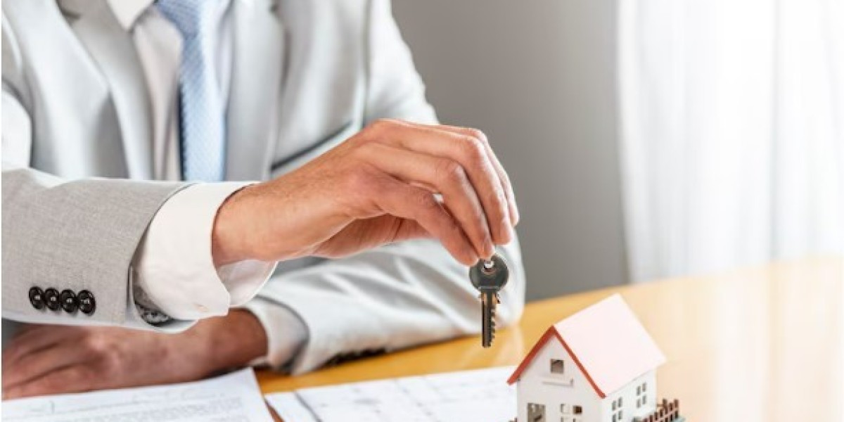 Your Local Property Experts: Expert Estate Agents in Queen’s Park