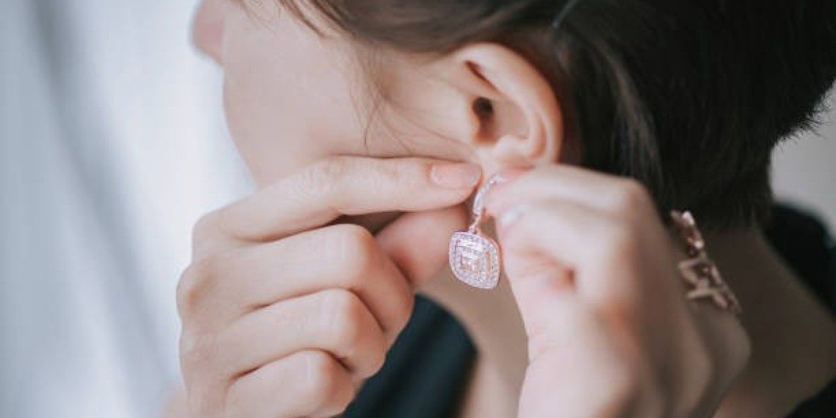 Trendy Ear Piercing Styles in Riyadh
