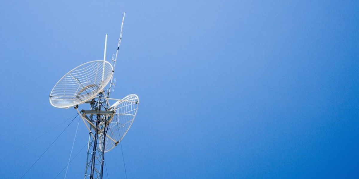 Antenna in Package (AiP) Market Demand Soars Amid Miniaturization and Advanced Technology Integration